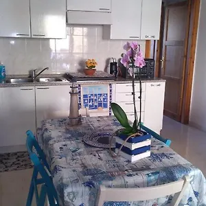 https://villetta-a-schiera-vicino-al-centro.in-sardinia.net